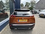 Peugeot 2008 1.2 Turbo 130 PK GT-Line | Navigatie | Climate Control | LED Verlichting | All Season Banden| Stoelverwarming | Parkeersensoren | Camera | Luxe Uitvoering | Zwart Dak |