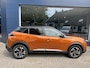 Peugeot 2008 1.2 Turbo 130 PK GT-Line | Navigatie | Climate Control | LED Verlichting | All Season Banden| Stoelverwarming | Parkeersensoren | Camera | Luxe Uitvoering | Zwart Dak |