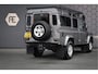 Land Rover Defender 2.4 TD SW 110 | YOUNGTIMER | LED KOPLAMPEN VOOR VEEL BETER ZICHT | BOOST VELGEN | IN HOOGTE VERSTELBARE TREKHAAK | GOED ONDERHOUDEN AUTO | BTW VRIJ |
