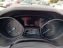 Ford Focus Wagon 1.5 Titanium Automaat 150 PK, Airco(automatisch), Multimediasysteem, Carplay/Android auto, Navigatie, Camera, Parkeersensoren, Parkeerhulp, Cruise control, Stoelverwarming, Verwarmd stuurwiel, Verwarmde voorruit, Keyless, Half lederen bekleding, Trekhaak Zeer nette auto, Dealer onderhouden, BOVAG