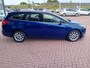 Ford Focus Wagon 1.5 Titanium Automaat 150 PK, Airco(automatisch), Multimediasysteem, Carplay/Android auto, Navigatie, Camera, Parkeersensoren, Parkeerhulp, Cruise control, Stoelverwarming, Verwarmd stuurwiel, Verwarmde voorruit, Keyless, Half lederen bekleding, Trekhaak Zeer nette auto, Dealer onderhouden, BOVAG