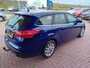 Ford Focus Wagon 1.5 Titanium Automaat 150 PK, Airco(automatisch), Multimediasysteem, Carplay/Android auto, Navigatie, Camera, Parkeersensoren, Parkeerhulp, Cruise control, Stoelverwarming, Verwarmd stuurwiel, Verwarmde voorruit, Keyless, Half lederen bekleding, Trekhaak Zeer nette auto, Dealer onderhouden, BOVAG