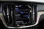 Volvo S60 2.0 Recharge T8 AWD Ultimate Dark - Pano - B en W - 360 Graden