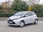 Toyota Aygo 1.0 VVT-i X-PLAY / NAVI / CAMERA / AUTOMAAT