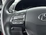 Hyundai Kona Electric EV Comfort 64 kWh | 3-Fasen | Warmtepomp | SoH 100% | Trekhaak | All Season banden | Adaptive cruise |