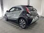 Toyota Aygo X 1.0 VVT-i S-CVT Envy Automaat | Apple Carplay | Camera | ACC | DAB | Verwarmde Voorstoelen |