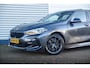 BMW 1-Serie 120d xDrive High Executive Edition M Pakket Panoramadak Ambient Sportstoelen Stuurverw. 18”LM