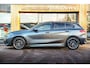 BMW 1-Serie 120d xDrive High Executive Edition M Pakket Panoramadak Ambient Sportstoelen Stuurverw. 18”LM