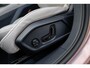 Lynk & Co 08 1.5 More | Actieradius gecombineerd 1100 km | 80% opladen in 33min | Elektrische massage- & ventilatiestoelen met geheugen | Stoelverwarming voor & achter | Panoramadak | Apple CarPlay/Android Auto | 23 Harman Kardon speakers | Adaptive Cruise Control |