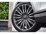 Land Rover Range Rover Velar 3.0 V6 SC AWD First Edition | R-Dynamic | Pano-dak | Luchtvering |