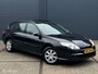 Renault Laguna Estate 2.0 16V Sélection Business - ECC- TREKHAAK - NAVIGATIE - BLUETOOTH - PARKEERSENSOREN - CRUISE CONTROLE - LM VELGEN - NL AUTO - NAP - NIEUWE APK T/M 31-05-2026 -