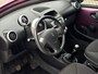 Peugeot 107 1.0 Envy 5drs 5-Deurs | Airco | Lederen Stuurwiel | Radio/ Bleutooth | Unieke Kleur | Mistlampen voor | Centrale Deurvergrendeling