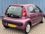 Peugeot 107 1.0 Envy 5drs 5-Deurs | Airco | Lederen Stuurwiel | Radio/ Bleutooth | Unieke Kleur | Mistlampen voor | Centrale Deurvergrendeling