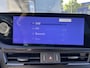 Lexus ES 300h Business Line NWE MODEL BLIND SPOT STUURVERW STOELVERW SCHUIF/KANTELDAK PARK-SENSOREN APPLE CARPLAY/ ANDROID AUTO