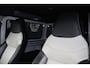Land Rover Defender 2.2 D SW 90 Adventure Limited Edition | LED KOPLAMPEN | UNIEKE BODEMBESCHERMINGSPLATEN AF FABRIEK | YULONG WHITE PREMIUM METALLIC | BTW VRIJ |