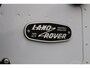 Land Rover Defender 2.2 D SW 90 Adventure Limited Edition | LED KOPLAMPEN | UNIEKE BODEMBESCHERMINGSPLATEN AF FABRIEK | YULONG WHITE PREMIUM METALLIC | BTW VRIJ |