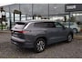 Volkswagen Tayron 1.5 eHybrid Life Edition 204PK / 150kW Achteruitrijcamera, verwarmbare voorstoelen + stuurwiel, Apple Carplay & Android Auto, navigatie, dodehoekdetectie (Side Assist), Keyless Entry & Start, full LED koplmapen, trekhaak incl. aanhanger manouvreerhulp (Trailer Assist), volledig digitaal instrumentenpaneel (Digital Cockpit Pro), 17'' LMV 'Venezia'