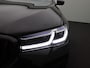 BMW 5-Serie Touring 530e Business Edition 252PK matrix led, trekhaak, head-up display, panoramadak, achteruitrijcamera, alarm, lederen bekleding, stoelverwarming, keyless, side assist, elek. bedienbare achterklep, 19" lichtmetaal