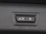 BMW 5-Serie Touring 530e Business Edition 252PK matrix led, trekhaak, head-up display, panoramadak, achteruitrijcamera, alarm, lederen bekleding, stoelverwarming, keyless, side assist, elek. bedienbare achterklep, 19" lichtmetaal