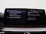 BMW 5-Serie Touring 530e Business Edition 252PK matrix led, trekhaak, head-up display, panoramadak, achteruitrijcamera, alarm, lederen bekleding, stoelverwarming, keyless, side assist, elek. bedienbare achterklep, 19" lichtmetaal