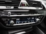 BMW 5-Serie Touring 530e Business Edition 252PK matrix led, trekhaak, head-up display, panoramadak, achteruitrijcamera, alarm, lederen bekleding, stoelverwarming, keyless, side assist, elek. bedienbare achterklep, 19" lichtmetaal