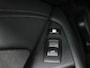 BMW 5-Serie Touring 530e Business Edition 252PK matrix led, trekhaak, head-up display, panoramadak, achteruitrijcamera, alarm, lederen bekleding, stoelverwarming, keyless, side assist, elek. bedienbare achterklep, 19" lichtmetaal