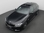 BMW 5-Serie Touring 530e Business Edition 252PK matrix led, trekhaak, head-up display, panoramadak, achteruitrijcamera, alarm, lederen bekleding, stoelverwarming, keyless, side assist, elek. bedienbare achterklep, 19" lichtmetaal
