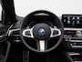 BMW 5-Serie Touring 530e Business Edition 252PK matrix led, trekhaak, head-up display, panoramadak, achteruitrijcamera, alarm, lederen bekleding, stoelverwarming, keyless, side assist, elek. bedienbare achterklep, 19" lichtmetaal