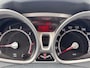 Ford Fiesta 1.6 Titanium 5-Drs X-pack ECC LMV 17" Cruisecontrol PDC Audio/CD Electric pakket ESP ABS Dealeronderhoud Nieuwe Apk!