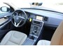 Volvo S60 T3 Summum, Voorruit verwarming, Navigatie, Stoelverwarming voorzijde, Lederen stoelen, Bestuurdersstoel met geheugenfunctie, Parkeersensoren achter