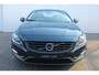 Volvo S60 T3 Summum, Voorruit verwarming, Navigatie, Stoelverwarming voorzijde, Lederen stoelen, Bestuurdersstoel met geheugenfunctie, Parkeersensoren achter