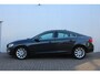 Volvo S60 T3 Summum, Voorruit verwarming, Navigatie, Stoelverwarming voorzijde, Lederen stoelen, Bestuurdersstoel met geheugenfunctie, Parkeersensoren achter