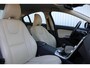 Volvo S60 T3 Summum, Voorruit verwarming, Navigatie, Stoelverwarming voorzijde, Lederen stoelen, Bestuurdersstoel met geheugenfunctie, Parkeersensoren achter