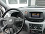 Nissan Almera Tino 1.8 Tekna Climate Control 5-Drs Lmv APK t/m 10-2025 Trekhaak