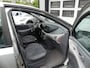 Nissan Almera Tino 1.8 Tekna Climate Control 5-Drs Lmv APK t/m 10-2025 Trekhaak