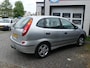 Nissan Almera Tino 1.8 Tekna Climate Control 5-Drs Lmv APK t/m 10-2025 Trekhaak
