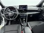 Toyota Yaris 1.5 Hybrid Executive | Head-up display | Stoelverwarming | Parkeer sensoren | JBL | 17 inch