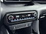 Toyota Yaris 1.5 Hybrid Executive | Head-up display | Stoelverwarming | Parkeer sensoren | JBL | 17 inch