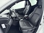 Toyota Yaris 1.5 Hybrid Executive | Head-up display | Stoelverwarming | Parkeer sensoren | JBL | 17 inch