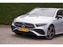 Mercedes-Benz A-klasse A 250 e AMG Line Night Facelift | Pano Carplay Distronic Sfeer