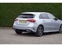 Mercedes-Benz A-klasse A 250 e AMG Line Night Facelift | Pano Carplay Distronic Sfeer
