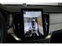 Volvo XC90 T8 455PK Plug-in hybrid AWD Ultra Dark | Bowers & Wilkins Premium Audio | Luchtvering | Donkergetint Glas | Geperforeerd Nappa Leder | Stoelventilatie | Google infotainment | Stoelverwarming | 360° Parkeercamera |