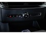 Volvo XC90 T8 455PK Plug-in hybrid AWD Ultra Dark | Bowers & Wilkins Premium Audio | Luchtvering | Donkergetint Glas | Geperforeerd Nappa Leder | Stoelventilatie | Google infotainment | Stoelverwarming | 360° Parkeercamera |