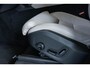 Volvo XC90 T8 455PK Plug-in hybrid AWD Ultra Dark | Bowers & Wilkins Premium Audio | Luchtvering | Donkergetint Glas | Geperforeerd Nappa Leder | Stoelventilatie | Google infotainment | Stoelverwarming | 360° Parkeercamera |