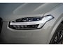 Volvo XC90 2.0 T8 Plug-in hybrid AWD Ultra Dark | Adaptieve Cruis Controle | Panorama dak | Electrische stoelen | Google on Board | Visual Park Assist (incl. 360º view) |