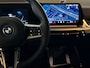 BMW IX2 eDrive20 67 kWh M-Sport | Panoramadak | Harman Kardon Soundsystem | Head-up Display | 20 inch lichtmetaal all-season
