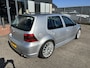 Volkswagen Golf 3.2 V6 R32 4Motion