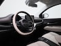 Fiat 500 La Prima 42 kWh | Navigatie | Apple Carplay / Android Auto | Virtual Cockpit | Camera | Verwarmde Stoelen | Climate Control | Parkeersensoren | Keyless | Lichtmetalen Velgen |