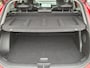 Hyundai Kona Electric Premium TT 65.4 kWh Automaat / Two Tone / Accu SoH 100% / HUD / CCS snelladen / Stuur- en Stoelverwarming / Stoelventilatie voor / Warmtepomp / Rondomzicht camera / Adaptief cruise control / Drie fase laden /