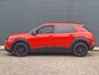 Citroën C4 Cactus 1.2 PureTech Shine 110 PK Turbo | Trekhaak | Camera | Navigatie | Keyless Start | Cross Black Velgen | Mooie Lage Kilometerstand!! | Keyless Entry en Start |